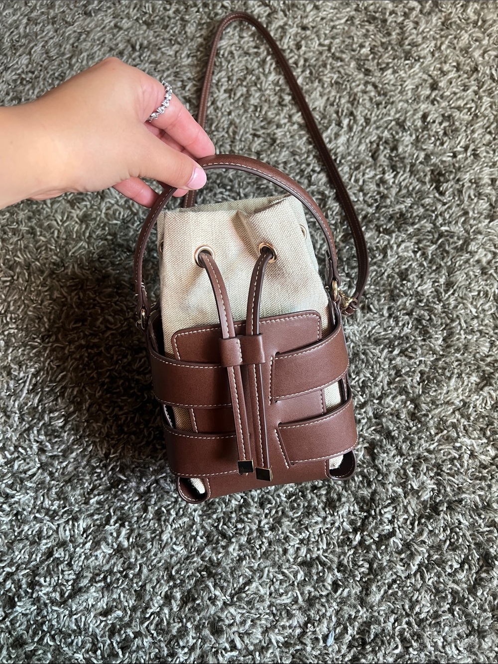 H&M purse: Bucket Crossbody bag